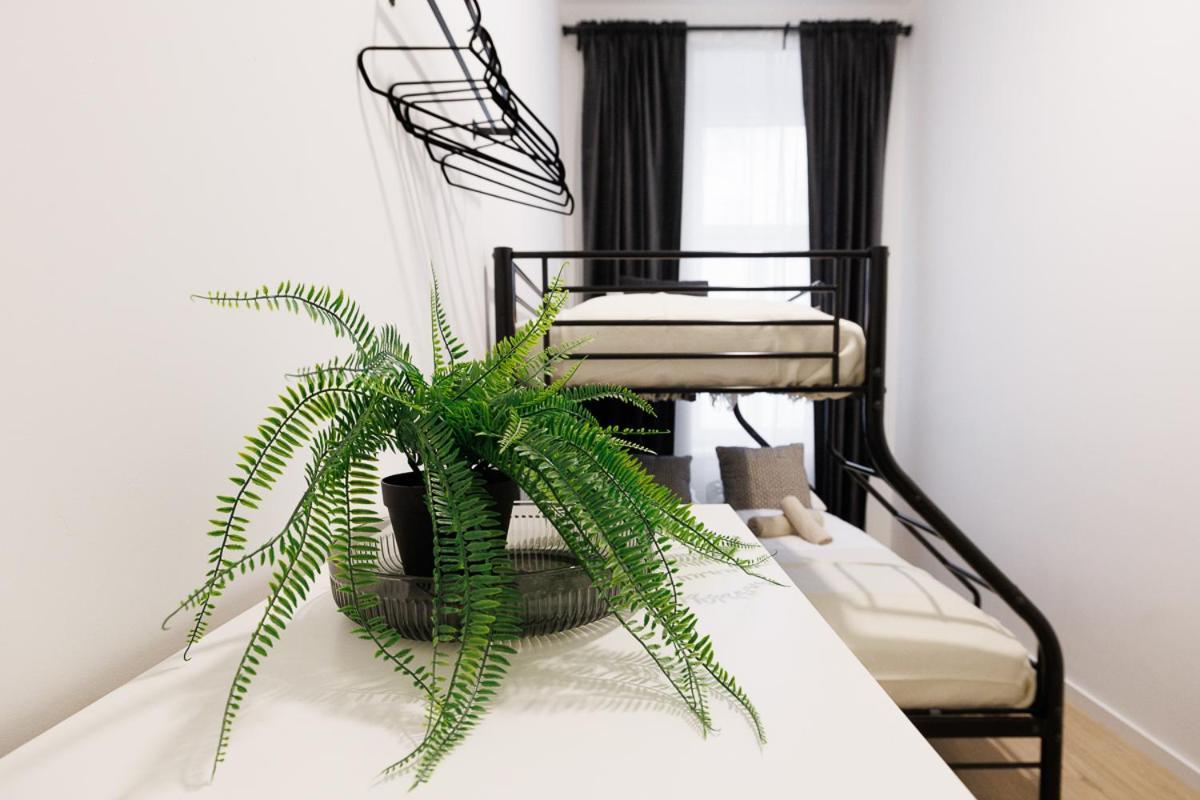 Central City Style Rooms By Home2 Vienna Esterno foto